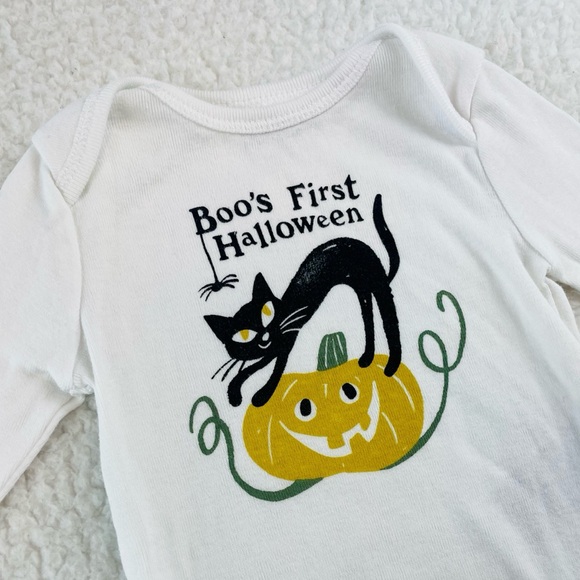 OLD NAVY • White/Multi Boo’s First Halloween Long Sleeve Bodysuit Onesie - Picture 5 of 12